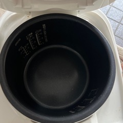 炊飯器の画像