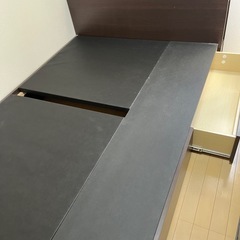ダブルベッドフレーム の画像