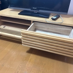 テレビ台の画像