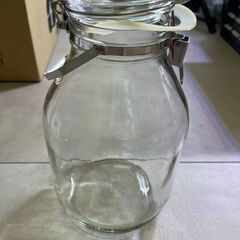 保存瓶とHARIOの一膳屋の画像