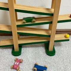 お問い合わせ早い方を優先！車　転がし　スロープ　おもちゃ　エドインター 森のうんどう会　Animals car racing 0歳　１歳　２歳　女の子　男の子の画像
