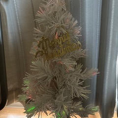 クリスマス🎄ファイバーツリー🌲　全長61センチ　コンパクト！　箱付き❗️オマケ付き
の画像