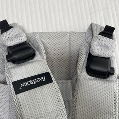 ベビービョルン　ベビーキャリア　ONE 抱っこ紐　グレー　BABYBJORNの画像