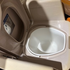 ポータブルトイレの画像