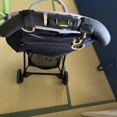 B型ベビーカーの画像