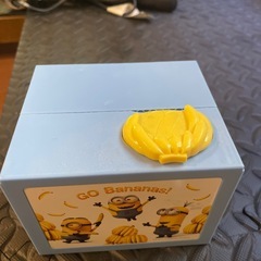 ミニオン　貯金箱の画像