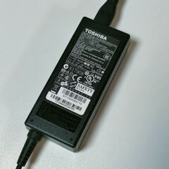 TOSHIBA 東芝 純正 ACアダプター PA3714U-1ACAの画像