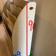 絵本棚　おもちゃ箱の画像