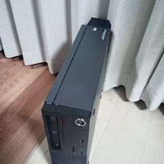Lenovo M73 Small デスクトップパソコンの画像