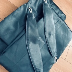《サンレジャン》オーダー カーテン綺麗なターコイズの画像