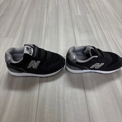 New Balance 996 14.0cm ブラック/キッズスニーカーの画像