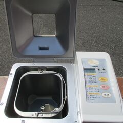 ☆ツインバード TWINBIRD PY-D533 ホームベーカリー◆手軽で簡単パン作りの画像
