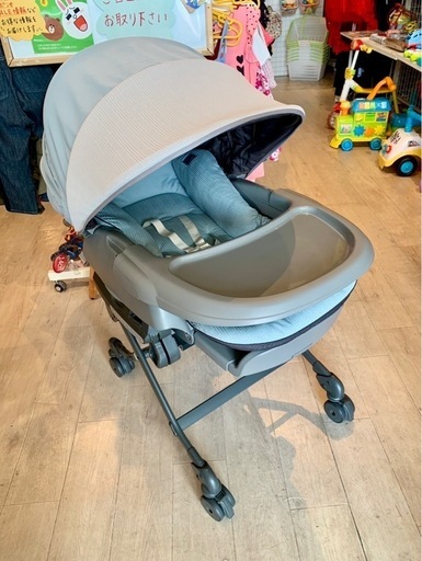 ■店頭引取限定■美品☆コンビ　電動ハイローチェア  ネムリラBedi Longスリープシェル♪現行モデル　定価69300円