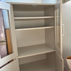 食器棚　キャビネット　観音開きの画像