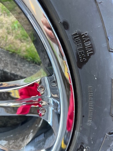 BAZO B26&MONSTA265/50R20クロームホイールセット、オフロードタイヤ付き