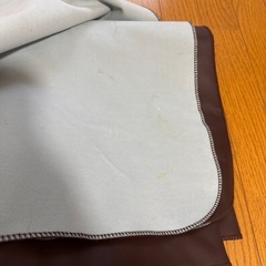 【美品中古】防水シート 140×200cm ダークブラウン  防水シーツ  防水加工 シングル セミダブル 介護　エステ 用品の画像