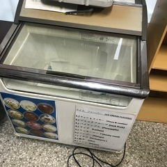 業務用冷凍庫の画像