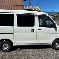 高年式27年式　貴重ハイルーフ　車検2年付きの画像