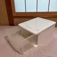 衣装ケースの画像