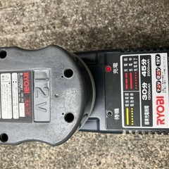 RYOBI インパクトドライバー　12vの画像