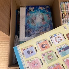 アニメグッズ　漫画などの画像