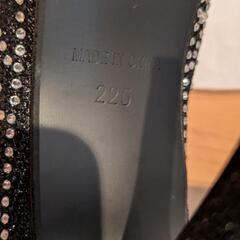 新品未使用 ハイヒール ビジュー ストーン 黒の画像