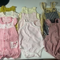 ベビー服　靴下　手袋　色々の画像