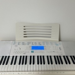 CASIO 電子ピアノ の画像