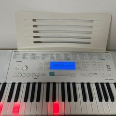 CASIO 電子ピアノ の画像