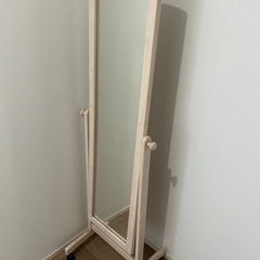 全身鏡の画像