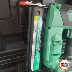 ✨HiKOKI　中古美品　NT3640DA　充電式仕上釘打機　36V　40ｍｍ　保護メガネ・ケース付✨うるま市田場✨の画像