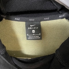 NIKE ナイキ　パーカー　ジャージ　 カモフラ 迷彩 黒 メンズM プルオーバー スウェットパーカー ブラック 長袖 パーカー の画像
