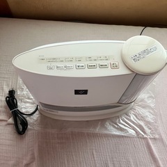 シャープ　加湿セラミックファンヒーターの画像