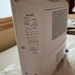 シャープ　加湿セラミックファンヒーターの画像