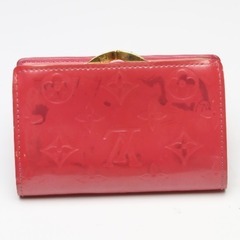 ルイヴィトン M9141F 二つ折り財布 フランボワーズ  LOUIS VUITTON カード用ポケット付 ヴェルニ  がま口財布の画像