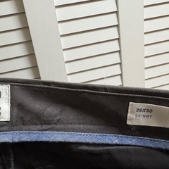 試着のみ美品 GAPスリムパンツの画像