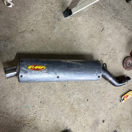 FMFマフラー dトラッカー