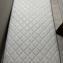シモンズ製　シングルマットレスの画像