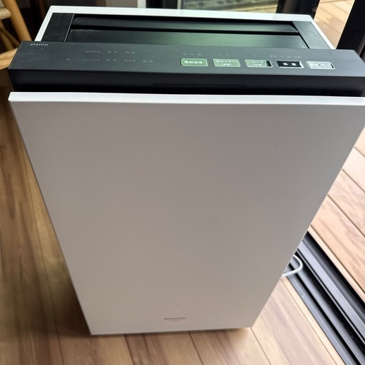 Panasonic次亜塩素酸空間除菌脱臭機（空気清浄機）