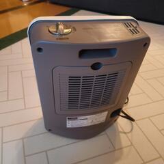 セラミックファンヒーター　小型の画像