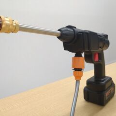 コードレス高圧洗浄機（汲み上げ式）の画像