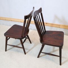 北海道民芸家具(HOKUMIN)のカバ無垢材を使用した、ダイニングチェア 2脚セットです。意匠の凝らされた、上品で洗練されたフォルムの木製椅子は和風なインテリアと相性抜群♪飛騨産業(キツツキマーク)の画像