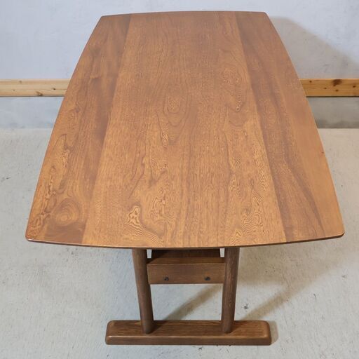 unico(ウニコ)のヴィンテージテイストに仕上げられたSUK(スーク)シリーズのダイニングテーブルです！ヴィンテージスタイルのレトロなLDテーブル。ブルックリンスタイルなど男前インテリアにも♪