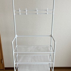 収納ラックの画像