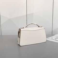 チョコレート juno bag ショルダー バッグ ハンドバッグ 2WAYバッグ レディースバッグ 斜めがけバッグの画像