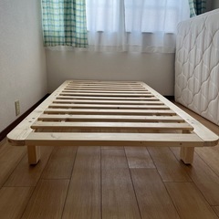 【LOWYA ベッドフレーム（シングルサイズ）】の画像