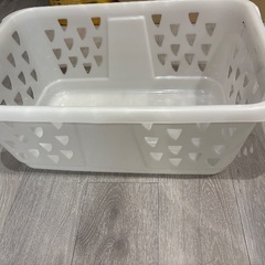 洗濯カゴ　大きめ　かごの画像