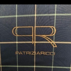 チェック折り畳み傘の画像