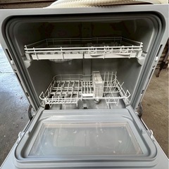 中古 Panasonic パナソニック 食洗器 食器洗い乾燥機 NP-TH1-C 2017年製の画像