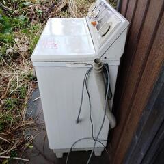 二槽式洗濯機の画像